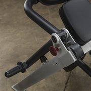 BODY-SOLID SEMI-RECUMBENT AB BENCH - USED