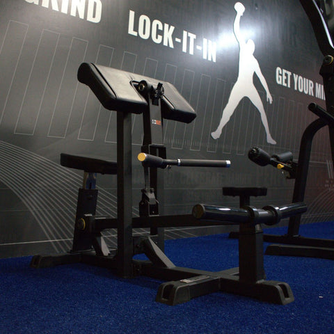 Gronk Fitness Bicep Curl - Plate Loaded - 50% OFF