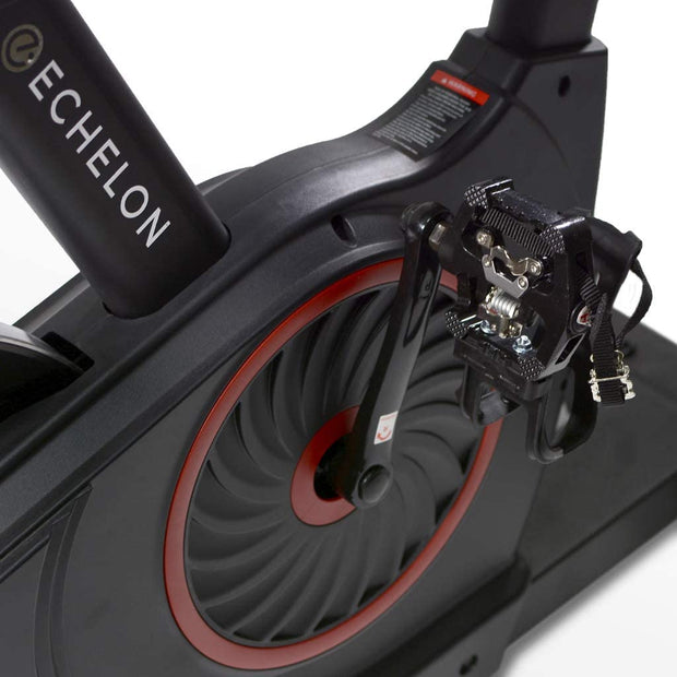 Echelon Smart Connect Bike EX5 pedal. 