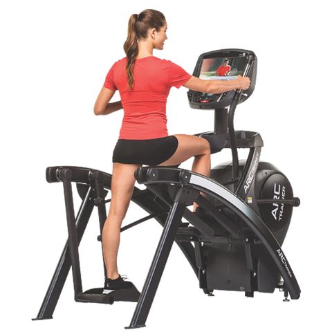 Cybex 525AT Arc Trainer